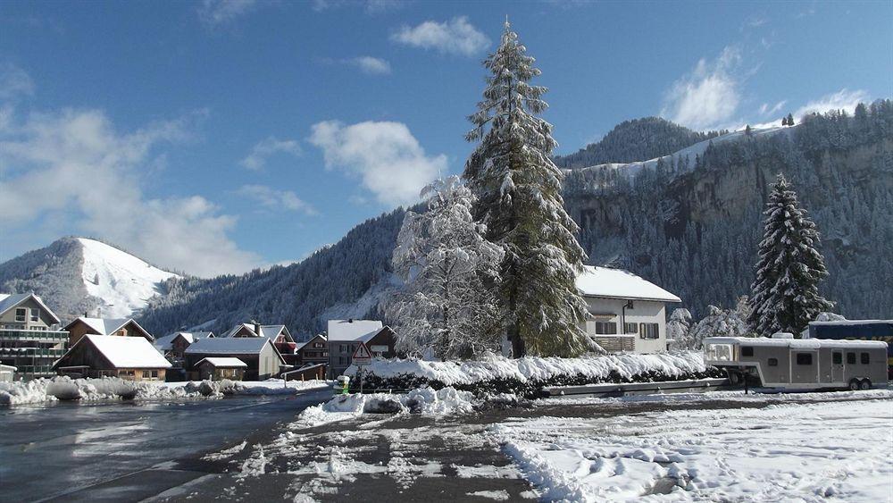 Minster Hotel Unteriberg Dış mekan fotoğraf